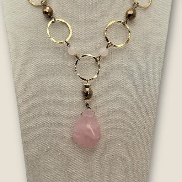 Rose Pink Quartz Teardrop Gold Hammered Link Boho Statement Necklace - Picture 4 of 8